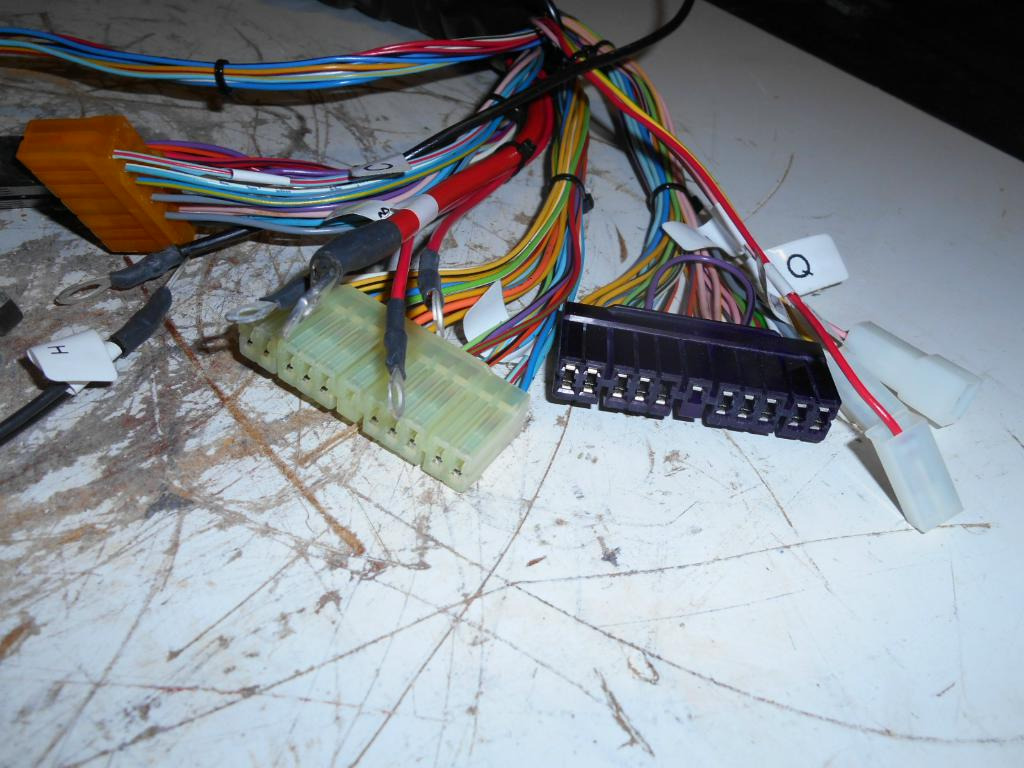 Case 76046126 - - Câble/ Fil pour Engins de chantier: photos 3 Case 76046126 - - Câble/ Fil pour Engins de chantier: photos 3