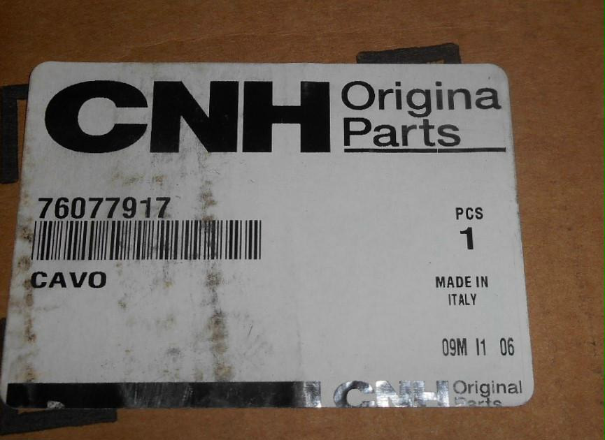 Case 76077917 - - Câble/ Fil pour Engins de chantier: photos 4 Case 76077917 - - Câble/ Fil pour Engins de chantier: photos 4