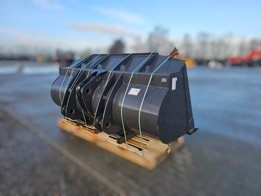 Case 84269196 - Godet pour chargeur: photos 4 Case 84269196 - Godet pour chargeur: photos 4