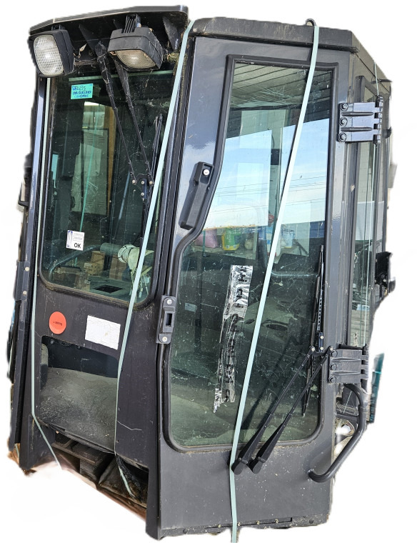 Case 87317280 - 76093531 - Cabine pour Engins de chantier: photos 1 Case 87317280 - 76093531 - Cabine pour Engins de chantier: photos 1