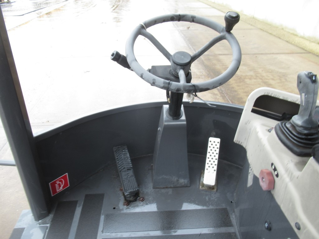 Case 87681392 - - Cabine pour Engins de chantier: photos 4 Case 87681392 - - Cabine pour Engins de chantier: photos 4