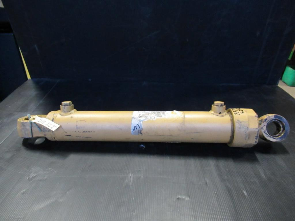 Caterpillar 1U3322 - Vérin hydraulique pour Engins de chantier: photos 1 Caterpillar 1U3322 - Vérin hydraulique pour Engins de chantier: photos 1