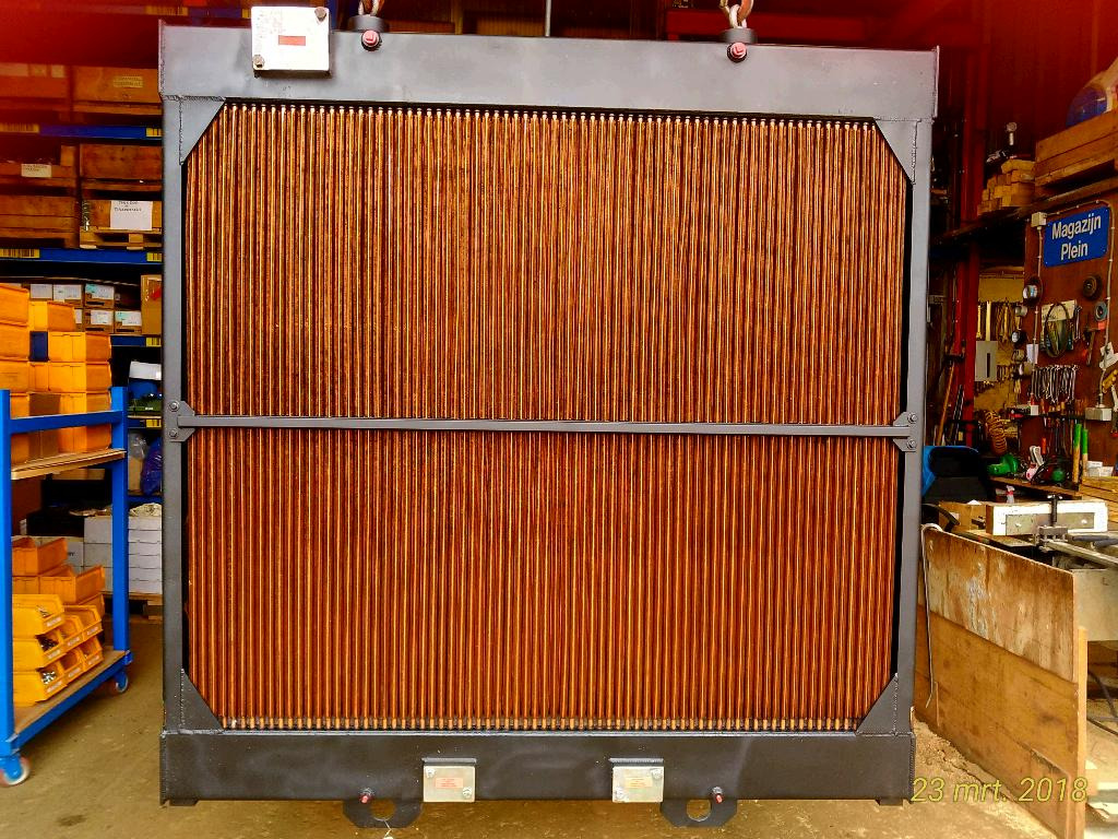 Caterpillar 2767875 - 5353620 - Radiateur pour Engins de chantier: photos 1 Caterpillar 2767875 - 5353620 - Radiateur pour Engins de chantier: photos 1