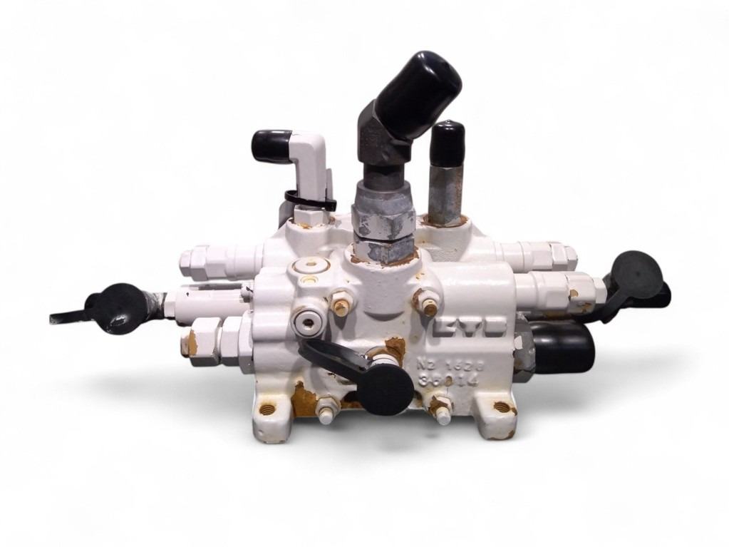 Caterpillar 3100165 - C0010-36001 - Valve de frein pour Engins de chantier: photos 3 Caterpillar 3100165 - C0010-36001 - Valve de frein pour Engins de chantier: photos 3