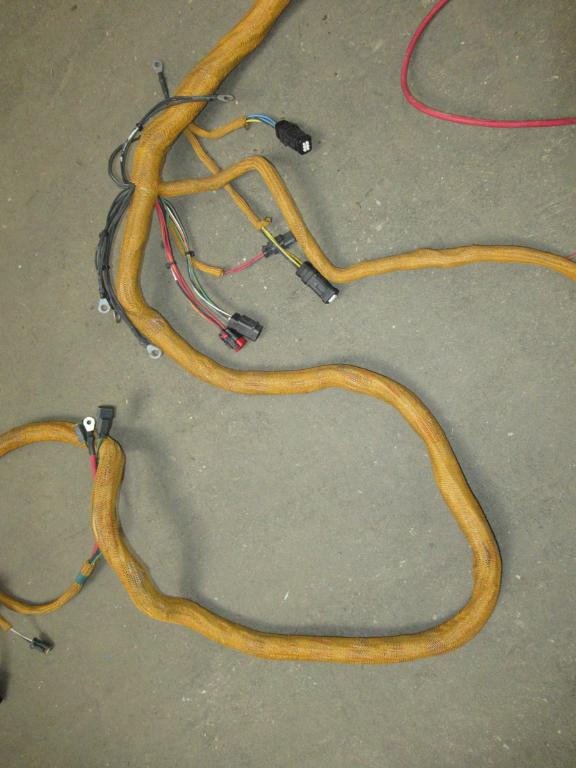 Caterpillar 3169004 - 2965106 - Câble/ Fil pour Engins de chantier: photos 3 Caterpillar 3169004 - 2965106 - Câble/ Fil pour Engins de chantier: photos 3