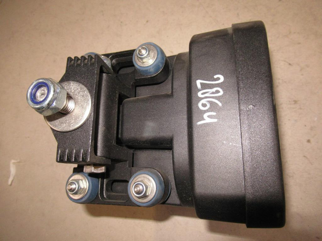 Caterpillar 3479427 - - Lumière/ Éclairage pour Engins de chantier: photos 5 Caterpillar 3479427 - - Lumière/ Éclairage pour Engins de chantier: photos 5