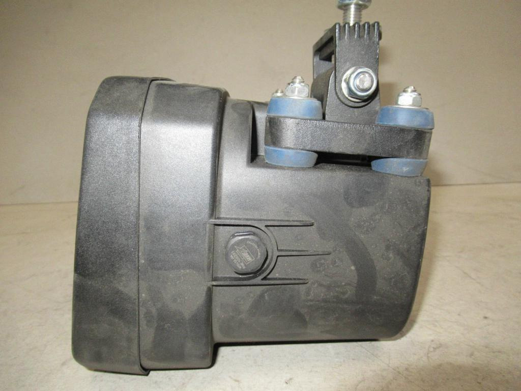 Caterpillar 3479427 - - Lumière/ Éclairage pour Engins de chantier: photos 2 Caterpillar 3479427 - - Lumière/ Éclairage pour Engins de chantier: photos 2