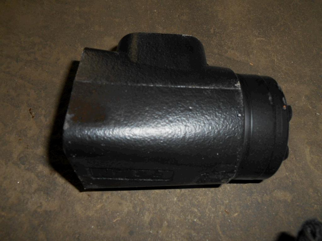 Caterpillar 3496093 - 3316069 - Moteur hydraulique pour Engins de chantier: photos 3 Caterpillar 3496093 - 3316069 - Moteur hydraulique pour Engins de chantier: photos 3