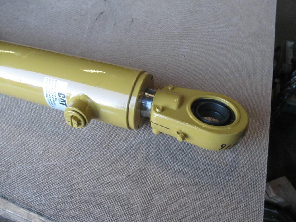 Caterpillar 4129384 - Vérin hydraulique pour Engins de chantier: photos 2 Caterpillar 4129384 - Vérin hydraulique pour Engins de chantier: photos 2