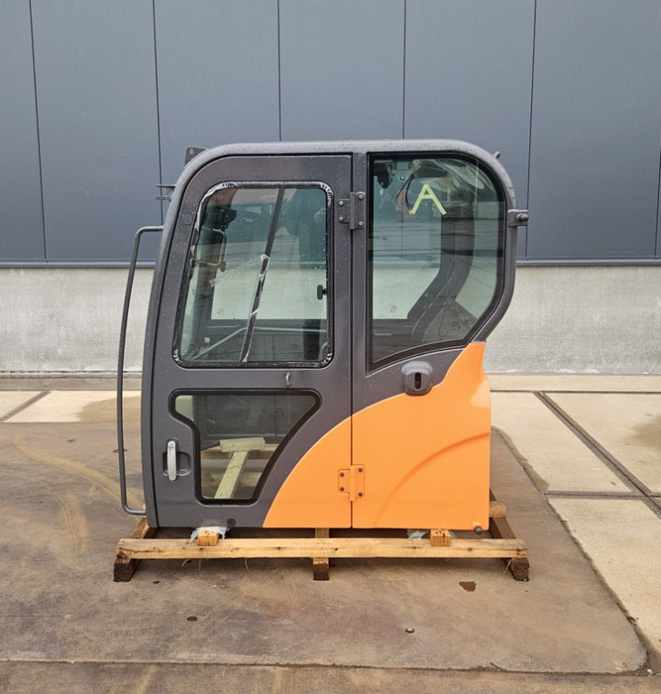 Doosan 220101-00889K - 220101-00889 - Cabine pour Engins de chantier: photos 1 Doosan 220101-00889K - 220101-00889 - Cabine pour Engins de chantier: photos 1