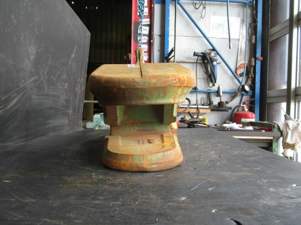 Esco 3869B-V81 - - Attache rapide pour Engins de chantier: photos 2 Esco 3869B-V81 - - Attache rapide pour Engins de chantier: photos 2