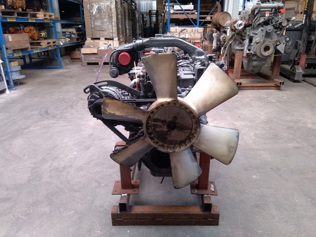 Hino H07CT - H07CTA - Moteur pour Engins de chantier: photos 2 Hino H07CT - H07CTA - Moteur pour Engins de chantier: photos 2