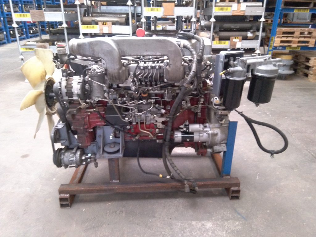 Hino P11C-UN - - Moteur pour Engins de chantier: photos 1 Hino P11C-UN - - Moteur pour Engins de chantier: photos 1