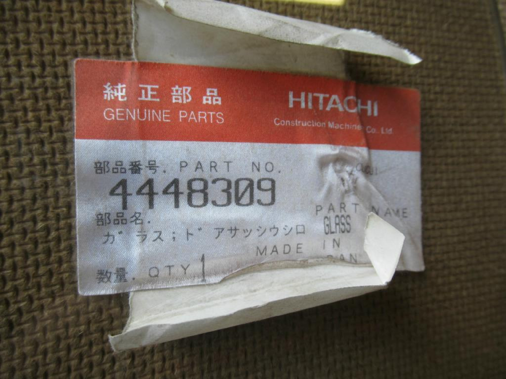 Hitachi 4448309 - - Fenêtre et pièces pour Engins de chantier: photos 4 Hitachi 4448309 - - Fenêtre et pièces pour Engins de chantier: photos 4