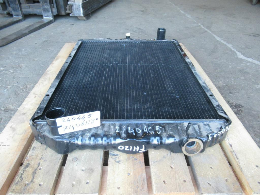 Hitachi 71406128 - Radiateur pour Engins de chantier: photos 3 Hitachi 71406128 - Radiateur pour Engins de chantier: photos 3