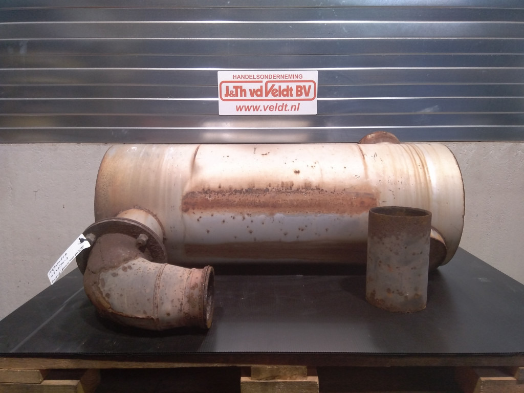 Hitachi ZX670LCH-3 - - Silencieux pour Engins de chantier: photos 3 Hitachi ZX670LCH-3 - - Silencieux pour Engins de chantier: photos 3