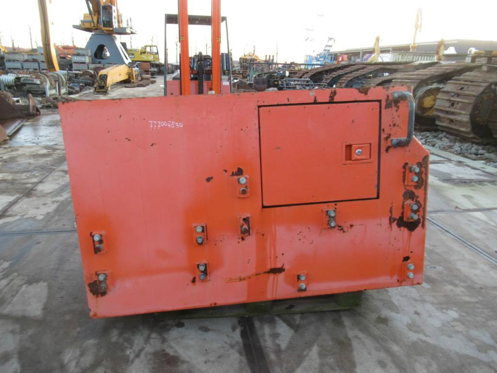 Hitachi ZX870-3 - - Frame/ Châssis pour Engins de chantier: photos 4 Hitachi ZX870-3 - - Frame/ Châssis pour Engins de chantier: photos 4