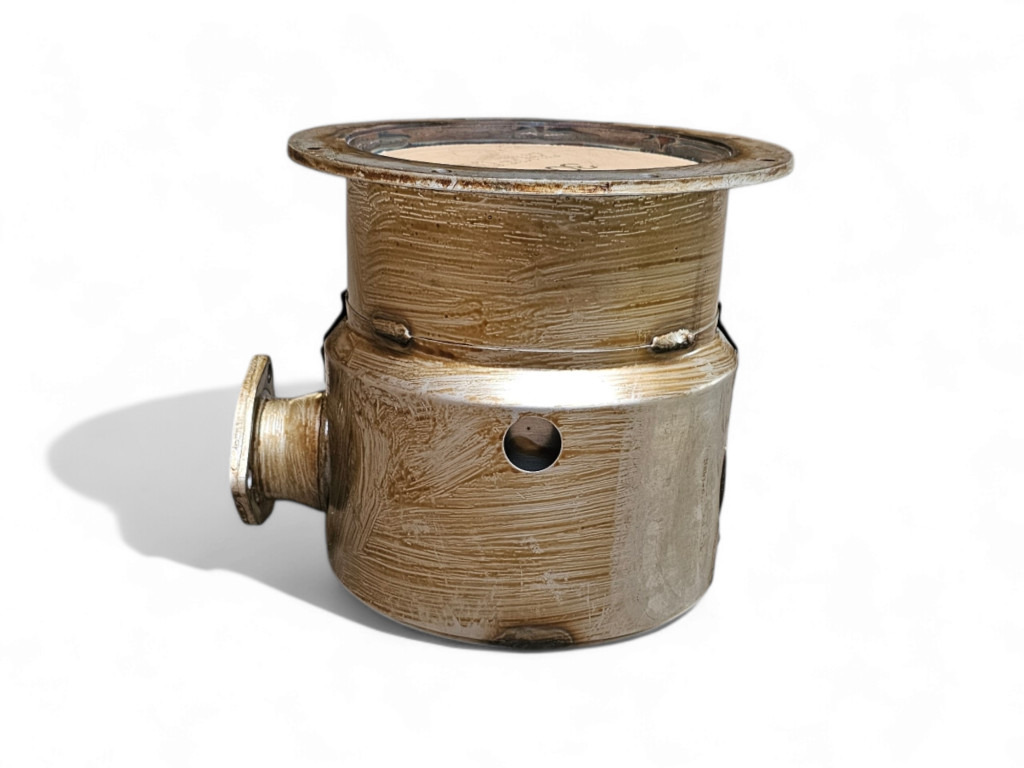 Kobelco VA32K3402011 - VA32K3402012 - Catalyseur pour Engins de chantier: photos 5 Kobelco VA32K3402011 - VA32K3402012 - Catalyseur pour Engins de chantier: photos 5