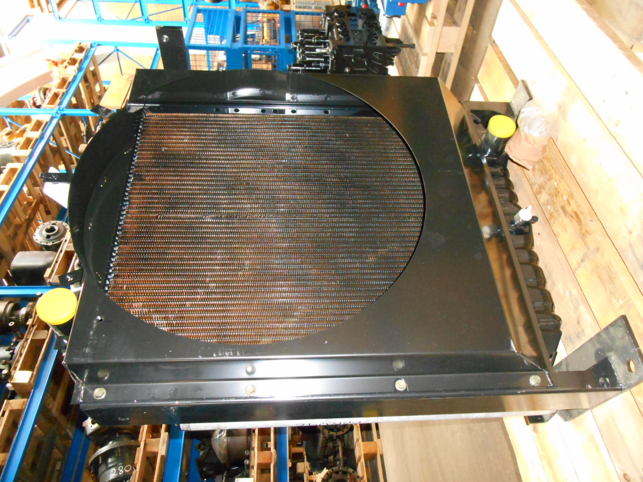 Kobelco YY05P00004F1 - - Radiateur pour Engins de chantier: photos 4 Kobelco YY05P00004F1 - - Radiateur pour Engins de chantier: photos 4