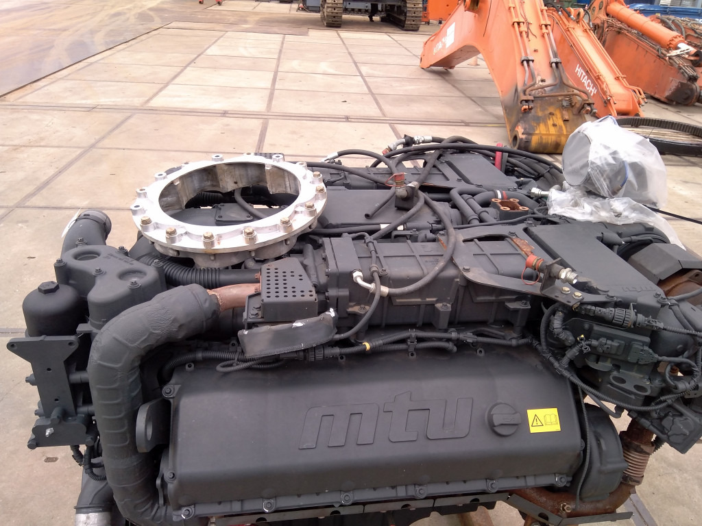 MTU 10V1600C60 - - Moteur pour Engins de chantier: photos 2 MTU 10V1600C60 - - Moteur pour Engins de chantier: photos 2