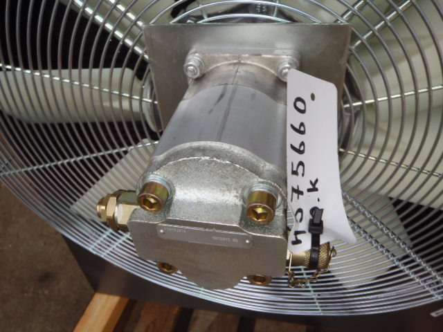 New Holland 4575660 - Système de refroidissement pour Engins de chantier: photos 3 New Holland 4575660 - Système de refroidissement pour Engins de chantier: photos 3