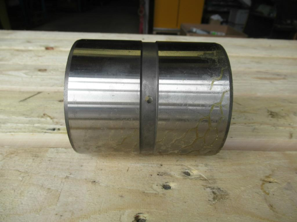 New Holland 71400119 - 6905395 - Pistons/ Anneaux/ Manchons pour Engins de chantier: photos 3 New Holland 71400119 - 6905395 - Pistons/ Anneaux/ Manchons pour Engins de chantier: photos 3