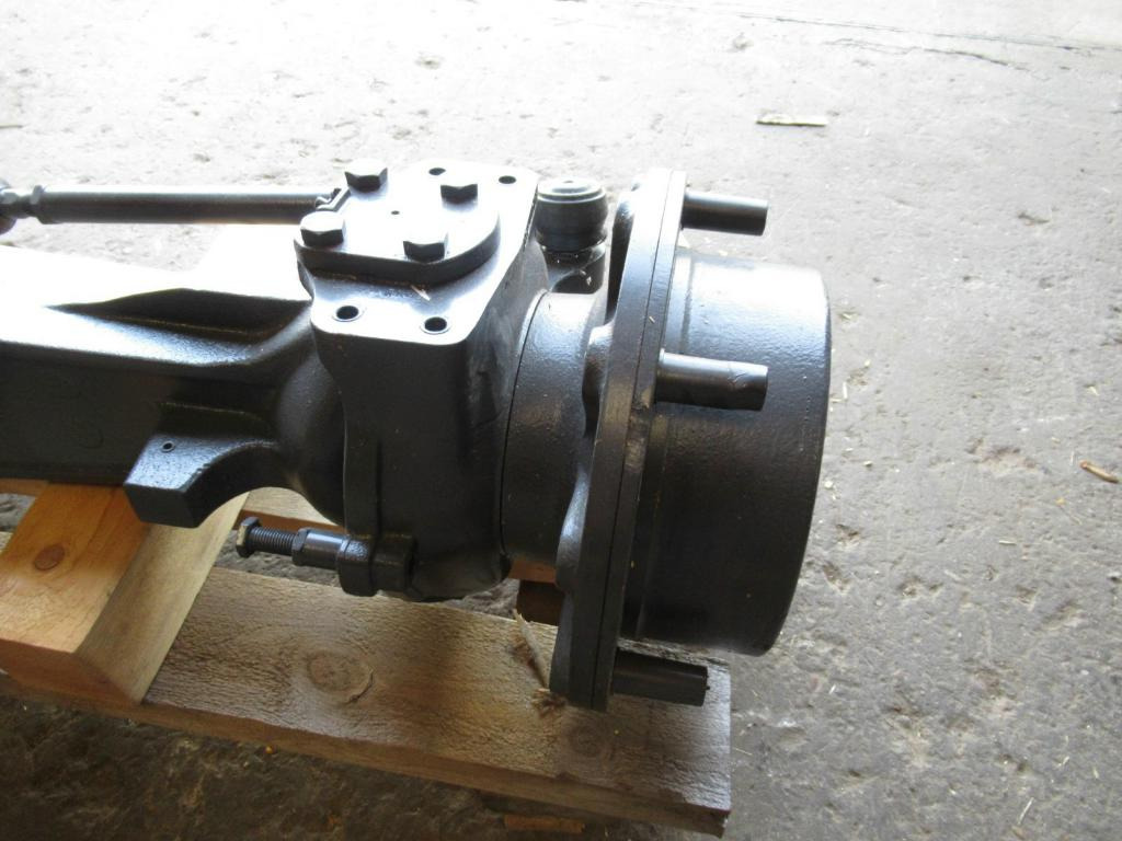 New Holland 85821298 - 87674863 - Essieu avant pour Engins de chantier: photos 5 New Holland 85821298 - 87674863 - Essieu avant pour Engins de chantier: photos 5