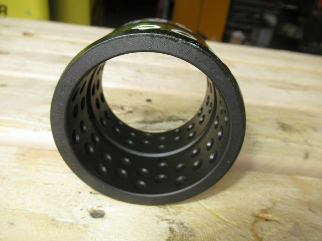 New Holland YN12B01836P1 - Pistons/ Anneaux/ Manchons pour Engins de chantier: photos 2 New Holland YN12B01836P1 - Pistons/ Anneaux/ Manchons pour Engins de chantier: photos 2