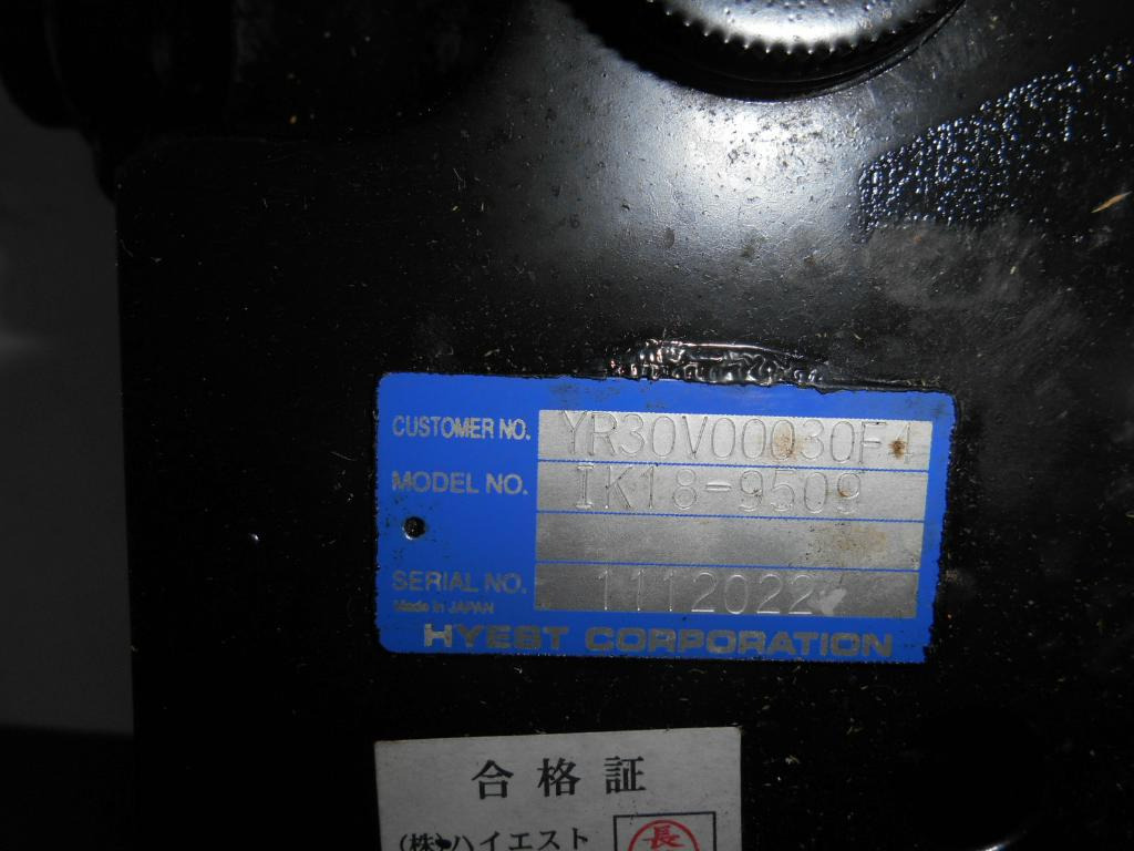 New Holland YR30V00030F4 - IK18-9509 - Valve hydraulique pour Engins de chantier: photos 1 New Holland YR30V00030F4 - IK18-9509 - Valve hydraulique pour Engins de chantier: photos 1