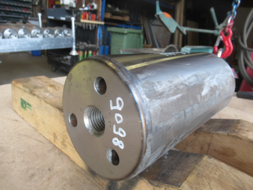 O&K 5346906 - Pièces de rechange pour Engins de chantier: photos 3 O&K 5346906 - Pièces de rechange pour Engins de chantier: photos 3