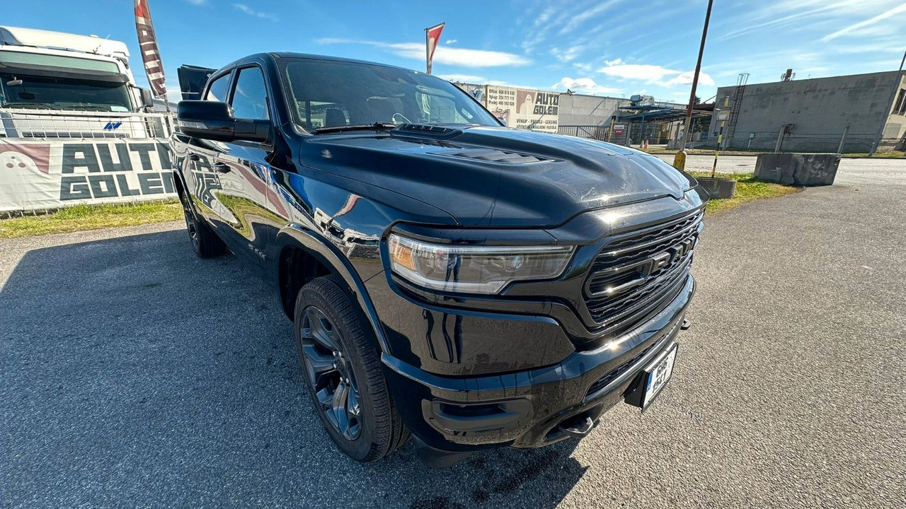 Dodge RAM 1500 E-TORQUE - SUV: photos 3 Dodge RAM 1500 E-TORQUE - SUV: photos 3