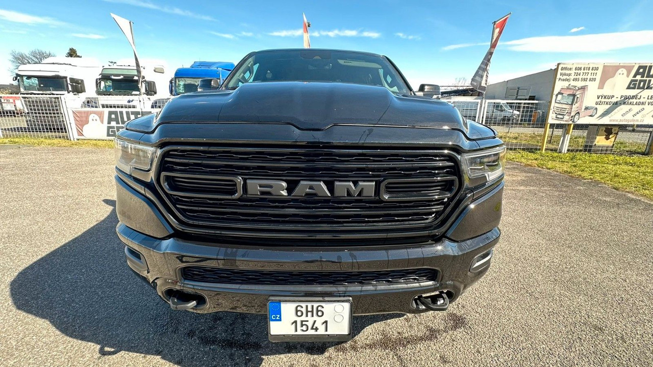 Dodge RAM 1500 E-TORQUE - SUV: photos 2 Dodge RAM 1500 E-TORQUE - SUV: photos 2