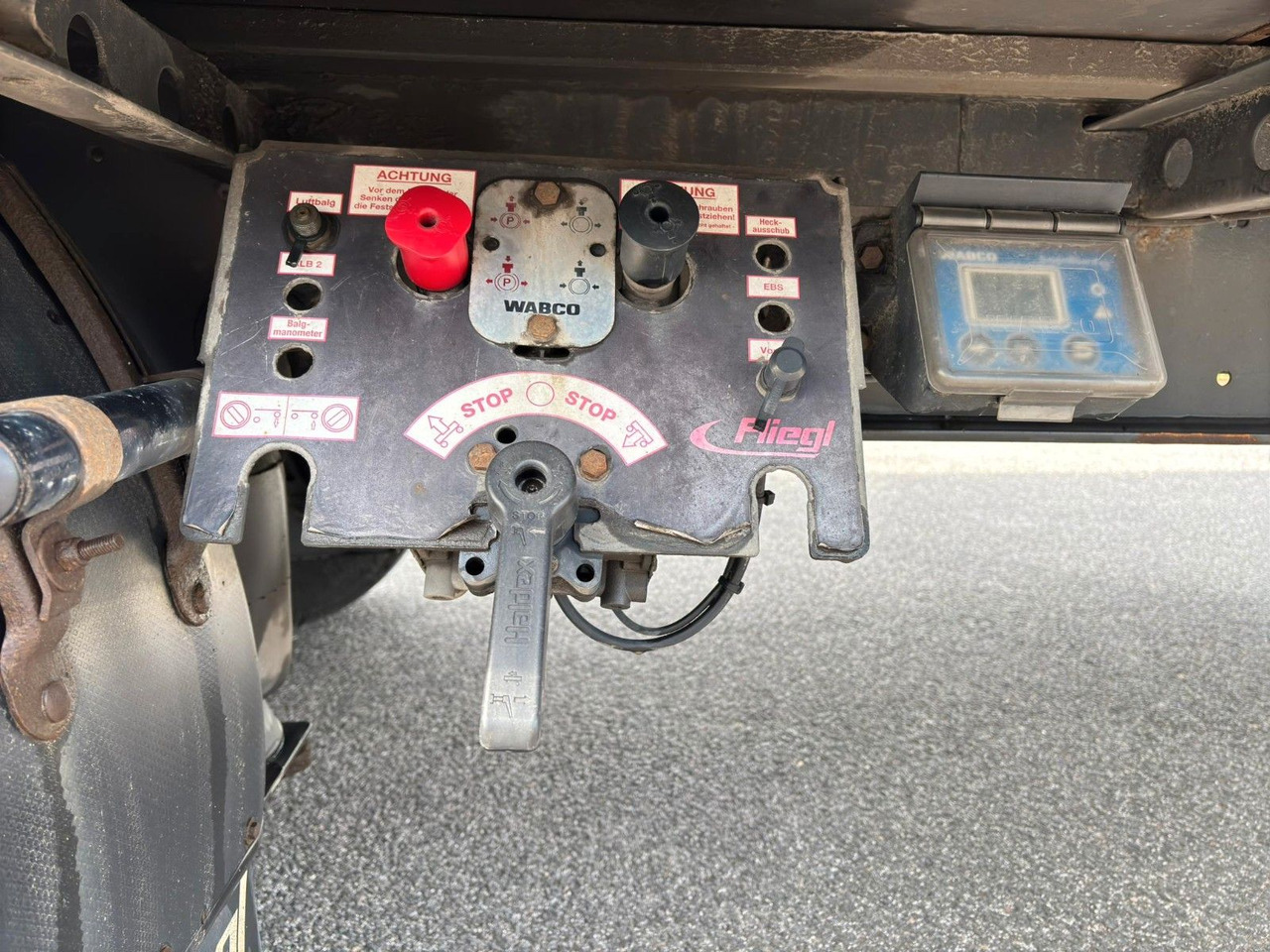 Semi-remorque rideaux coulissants Fliegl SDS 380 01: photos 10 Semi-remorque rideaux coulissants Fliegl SDS 380 01: photos 10