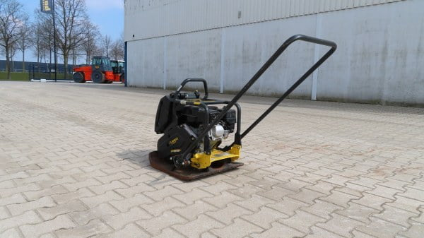 Bomag BP 25/50 - Plaque vibrante: photos 4 Bomag BP 25/50 - Plaque vibrante: photos 4