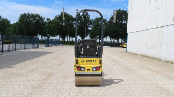 Bomag BW 80 AD-5 - Rouleau compresseur: photos 3 Bomag BW 80 AD-5 - Rouleau compresseur: photos 3