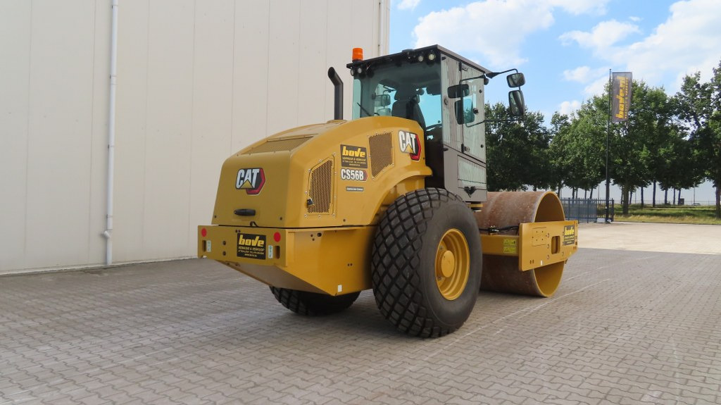 Caterpillar CS 56 B - Compacteur à pieds de mouton/ Monocylindre: photos 2 Caterpillar CS 56 B - Compacteur à pieds de mouton/ Monocylindre: photos 2