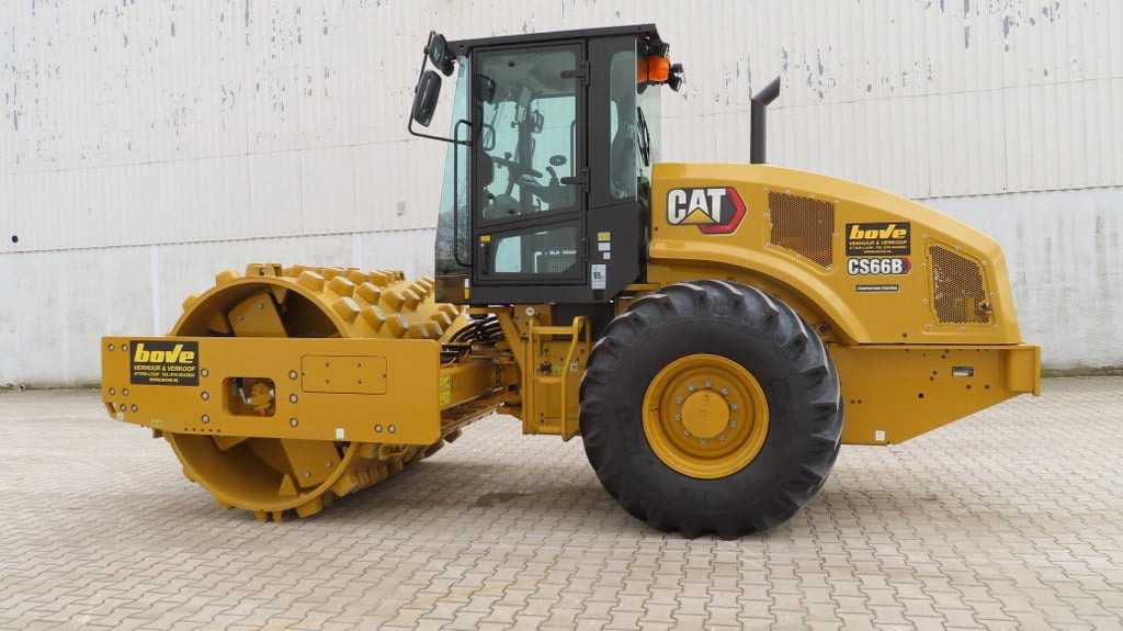 Caterpillar CS 66 B - Compacteur à pieds de mouton/ Monocylindre: photos 5 Caterpillar CS 66 B - Compacteur à pieds de mouton/ Monocylindre: photos 5