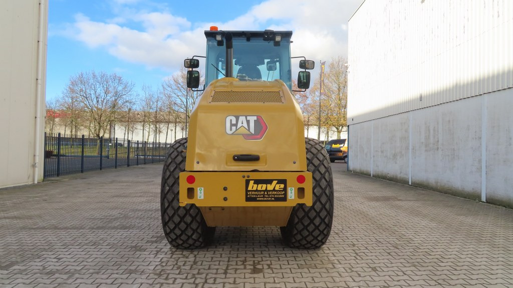 Caterpillar CS66B - Compacteur à pieds de mouton/ Monocylindre: photos 3 Caterpillar CS66B - Compacteur à pieds de mouton/ Monocylindre: photos 3