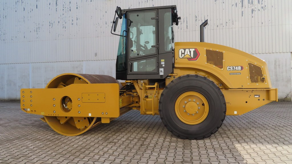 Caterpillar CS74B - Compacteur à pieds de mouton/ Monocylindre: photos 5 Caterpillar CS74B - Compacteur à pieds de mouton/ Monocylindre: photos 5
