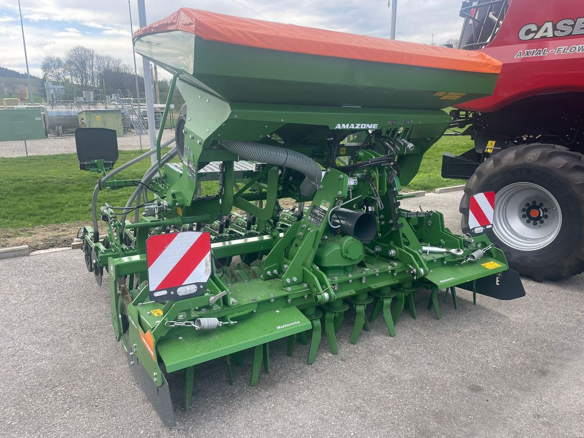 Amazone KE 3002-190 Rotamix + CENTAYA Spezial 3000 - Combiné de semis: photos 4 Amazone KE 3002-190 Rotamix + CENTAYA Spezial 3000 - Combiné de semis: photos 4