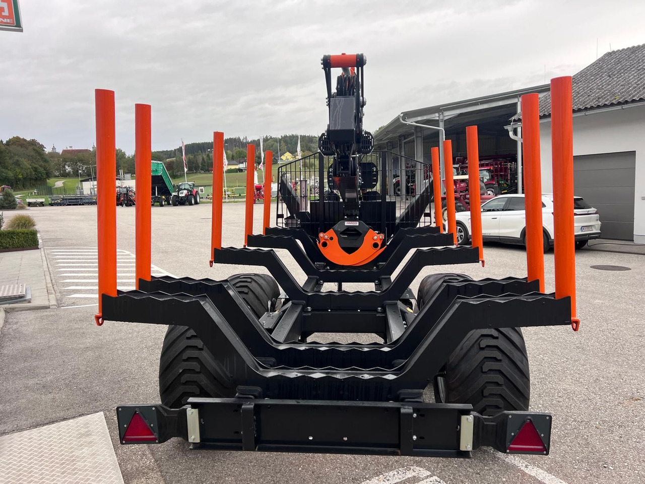 BMF BMF 10T2 mit BMF 850 HP Kran - Remorque forestière: photos 4 BMF BMF 10T2 mit BMF 850 HP Kran - Remorque forestière: photos 4