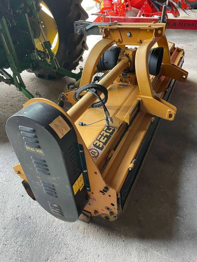 Berti Dual 300 - Broyeur/ Épareuse: photos 2 Berti Dual 300 - Broyeur/ Épareuse: photos 2