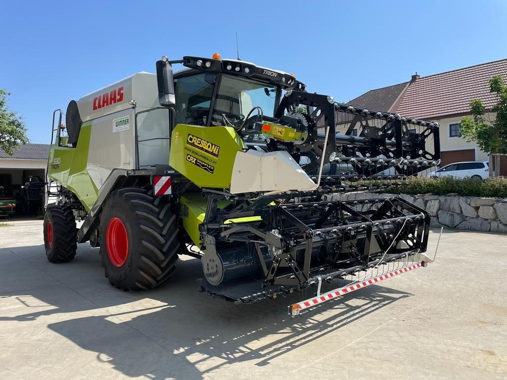 Cressoni CRX 5,4m Sojaflex - Moissonneuse-batteuse: photos 3 Cressoni CRX 5,4m Sojaflex - Moissonneuse-batteuse: photos 3