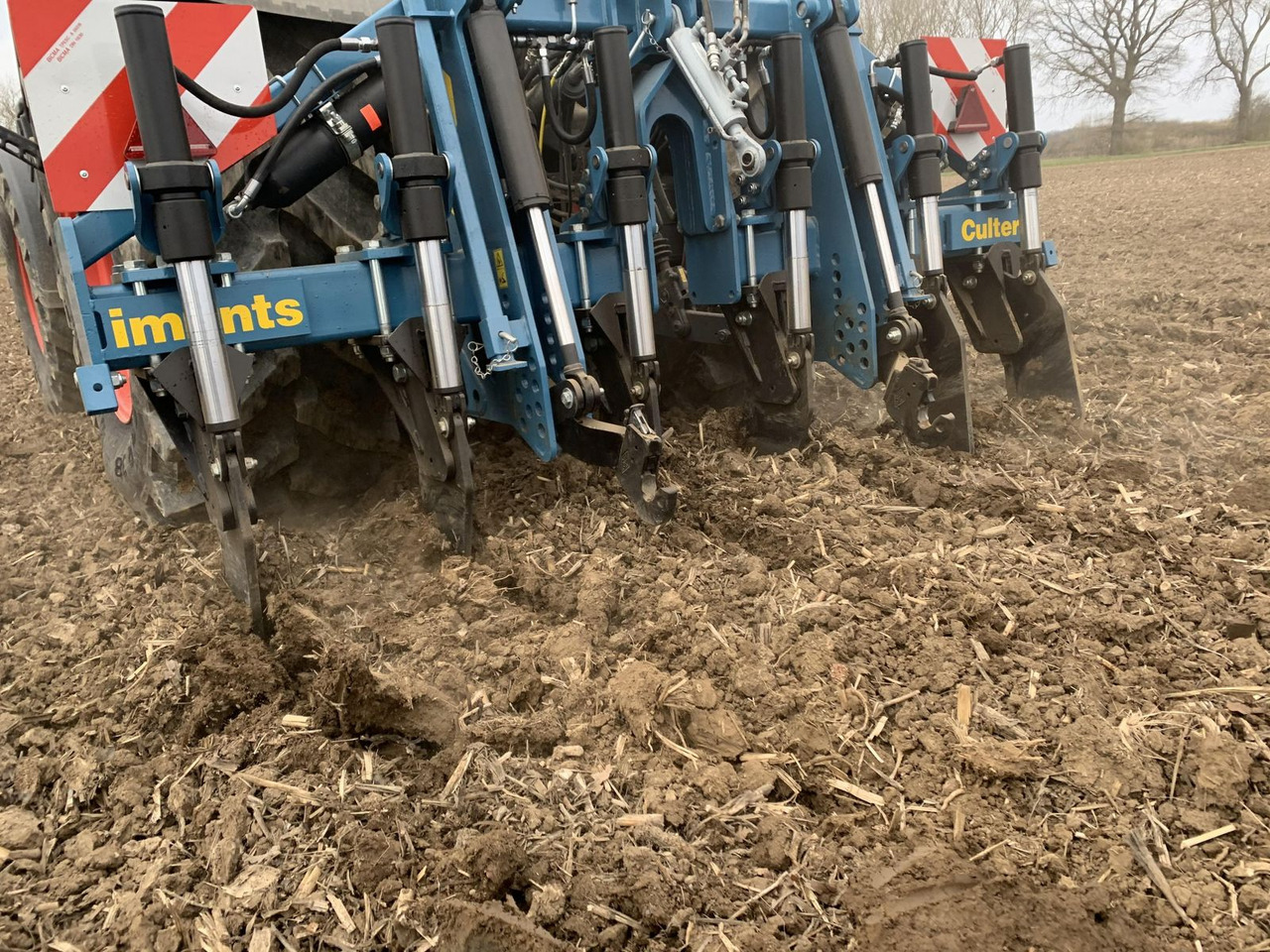 Imants Culter 3.0 - Décompacteur: photos 1 Imants Culter 3.0 - Décompacteur: photos 1