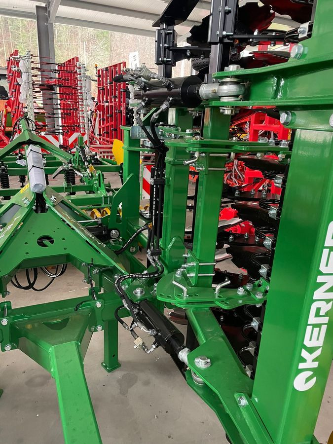 Kerner Helix H450 - Cover crop: photos 3 Kerner Helix H450 - Cover crop: photos 3