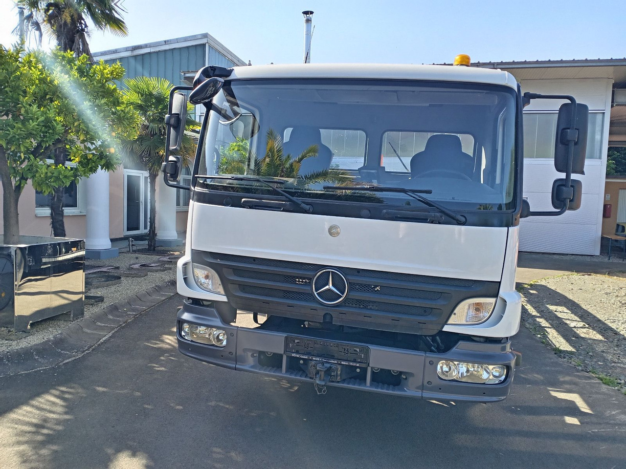 Mercedes-Benz Kamag/ Wiesel/ WBH/KB3682 - Camion porte-conteneur/ Caisse mobile: photos 1 Mercedes-Benz Kamag/ Wiesel/ WBH/KB3682 - Camion porte-conteneur/ Caisse mobile: photos 1