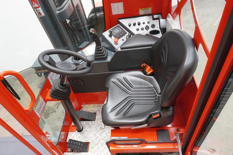 Combilift C4000 - Chariot multidirectionnel: photos 3 Combilift C4000 - Chariot multidirectionnel: photos 3