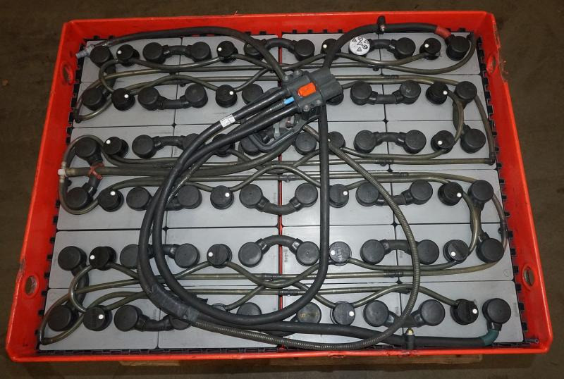 GRUMA 48 Volt 5 PzS 775 Ah - Accumulateur: photos 3 GRUMA 48 Volt 5 PzS 775 Ah - Accumulateur: photos 3