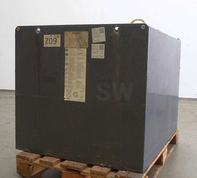 GRUMA 80 Volt 5 PzS 775 Ah - Accumulateur: photos 1 GRUMA 80 Volt 5 PzS 775 Ah - Accumulateur: photos 1