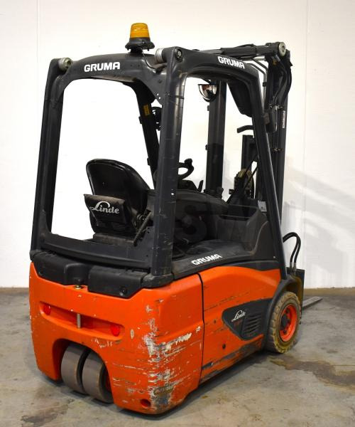Linde E 15 EVO 386-02 EVO - Chariot élévateur électrique: photos 2 Linde E 15 EVO 386-02 EVO - Chariot élévateur électrique: photos 2